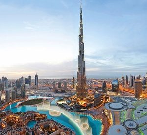 Dubai: 4* 1- or 2-Night Stay with At the Top Burj Khalifa Tickets