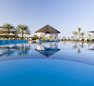 Abu Dhabi: 1- or 2-Night 5* Stay with Meals