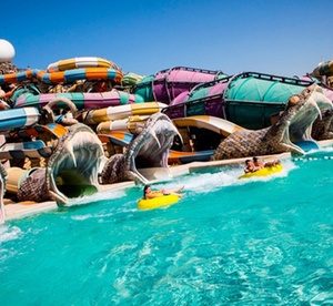 Abu Dhabi: Up to 2 Nights with Theme Park Tickets