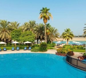 Abu Dhabi: Up to 3-Night with Yas Park Tickets