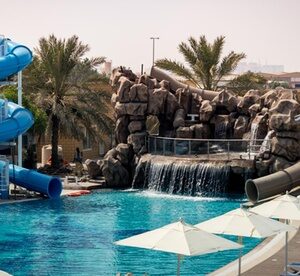 Umm Al-Quwain: 1 Night with Dreamland Aquapark Tickets